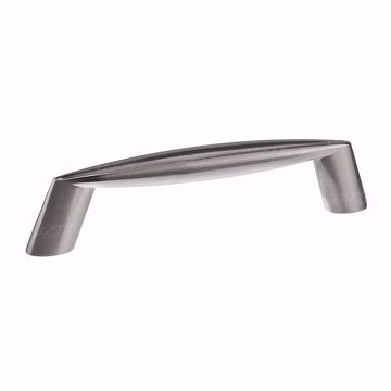 Picture of Modern Metal Brushed Nickel Pull - 805