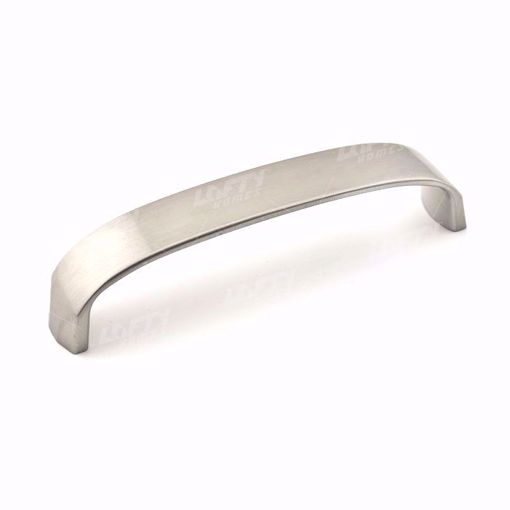 Picture of Modern Metal Brushed Nickel Pull - 5625
